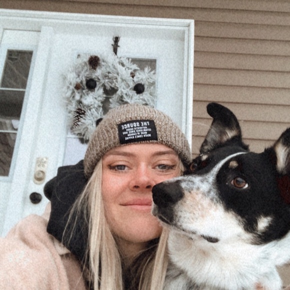 MEET THE POSHER! - Picture 3 of 4